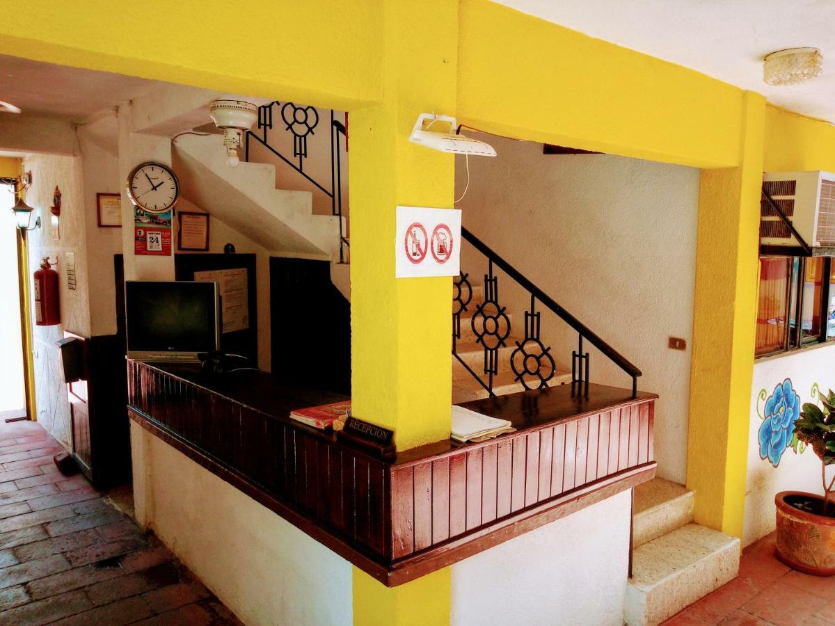 Hotel Calendas Salina Cruz Kültér fotó